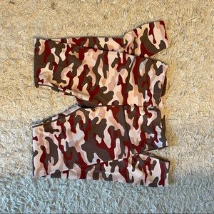 Varley pink and brown camo leggings XS